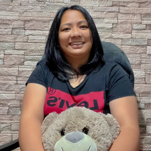Marlyn Camte-Cadaweng
